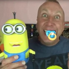 YouTube shuts down controversial kids channel Toy Freaks