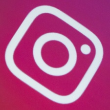Australians now have the option to apply for a blue tick on Instagram on iOS