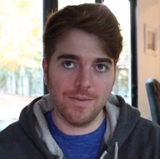 YouTuber Shane Dawson assures internet that he's not engaging in sexual activity with his cat